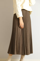 アコーディオンプリーツスカート
