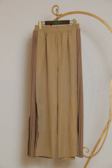 サイドプリーツワイドパンツ