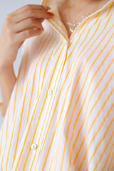 ノーカラーギャザーブラウス