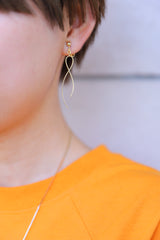 インフィニティイヤリング