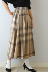 チェック柄フレアスカート