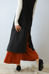 Vネックロングベスト