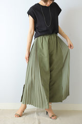 サイドプリーツワイドパンツ