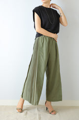 サイドプリーツワイドパンツ