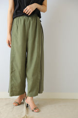 サイドプリーツワイドパンツ