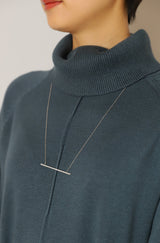 ロングバーネックレス