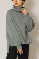 オフタートル裏起毛プルオーバー