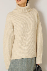 ロービングタートルネックプルオーバー