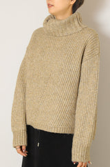 ロービングタートルネックプルオーバー