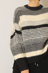 シャギーツイード風ニットプルオーバー