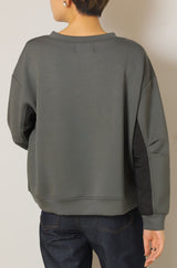 ジャージー×キルティングプルオーバー