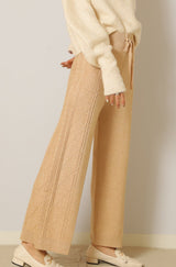 サイドケーブルニットパンツ