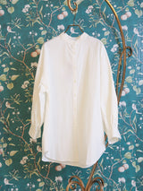 シンプルシャツ