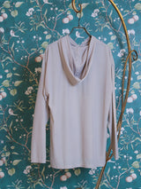 シアーフードプルオーバー