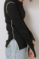 バイカラーパイピングリブニット