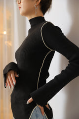 バイカラーパイピングリブニット