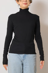 シアーシームレスタートルプルオーバー