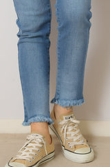 ダメージデニムスキニーパンツ