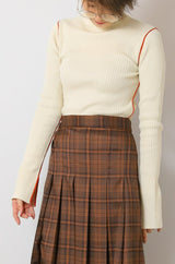 バイカラーパイピングリブニット