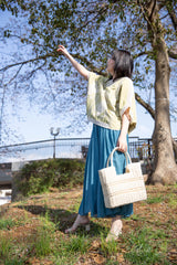 ボタニカル刺繍ドルマンブラウス