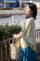 ボタニカル刺繍ドルマンブラウス