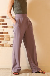 ハイウエストパンツ