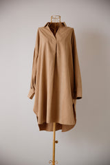 変形スキッパーロングプルオーバー