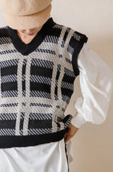 チェック柄ニットベスト