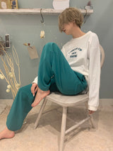 ロゴ刺繍Tシャツ